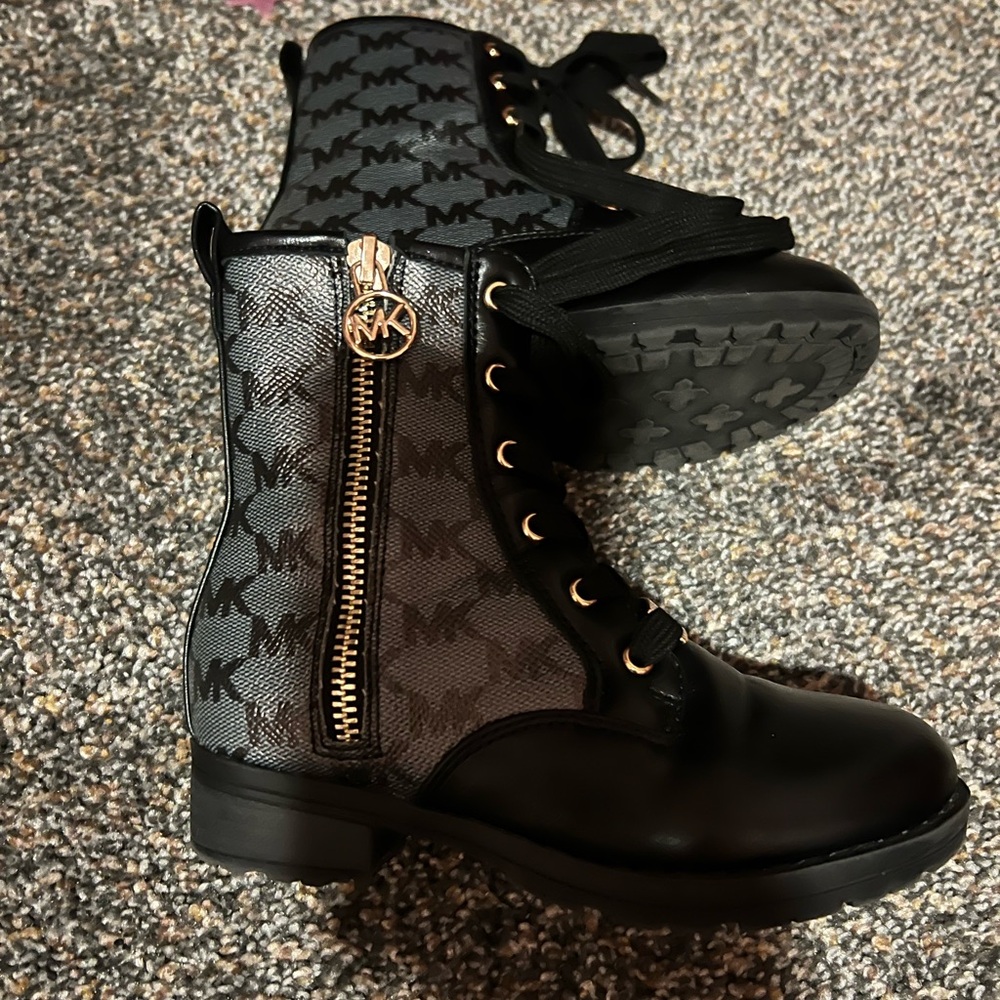 Michael Kors girls boots size 11.